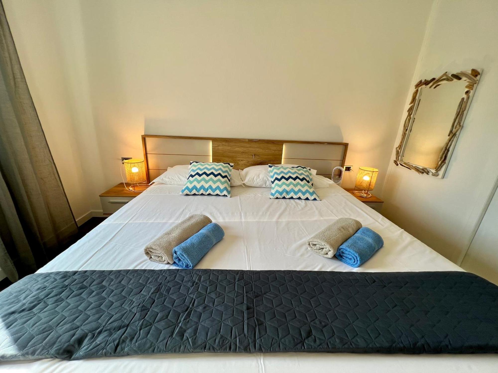 Vila Vera Seafront Apartments 수마르틴 외부 사진